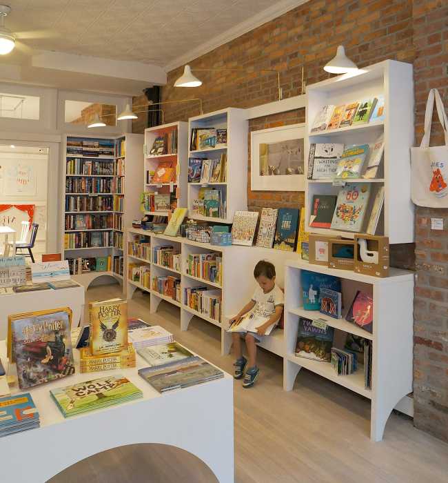 Interior libreria mobili in legno